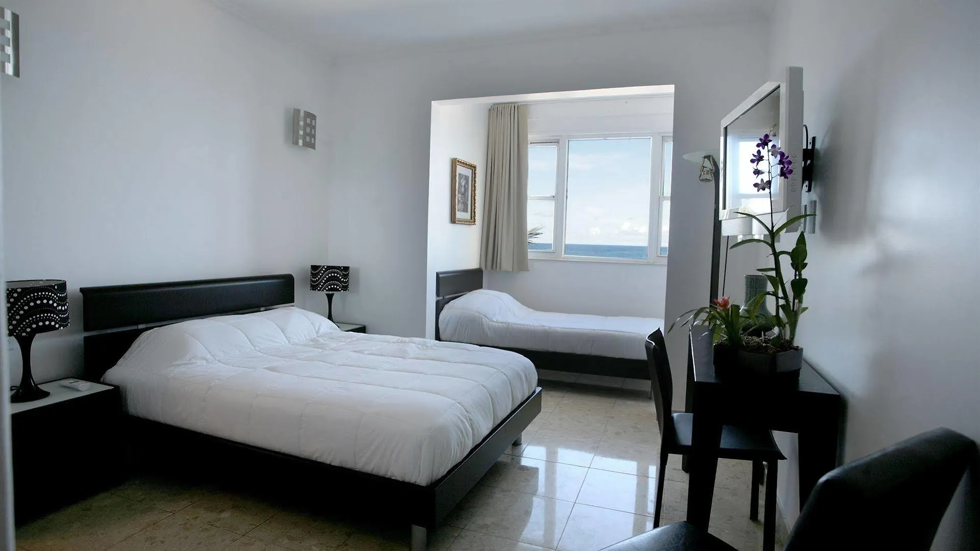 The Tryst Beachfront Hotel San Juan