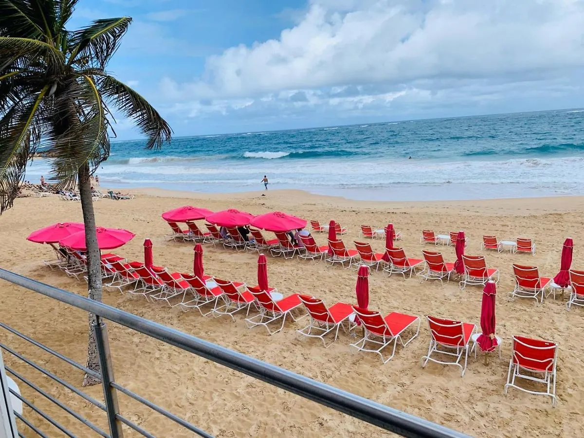 The Tryst Beachfront Hotel San Juan 3*,